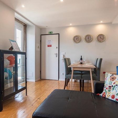 Graceful 2Bdr Duplex Apartment By Lovelystay Lisboa Exteriör bild